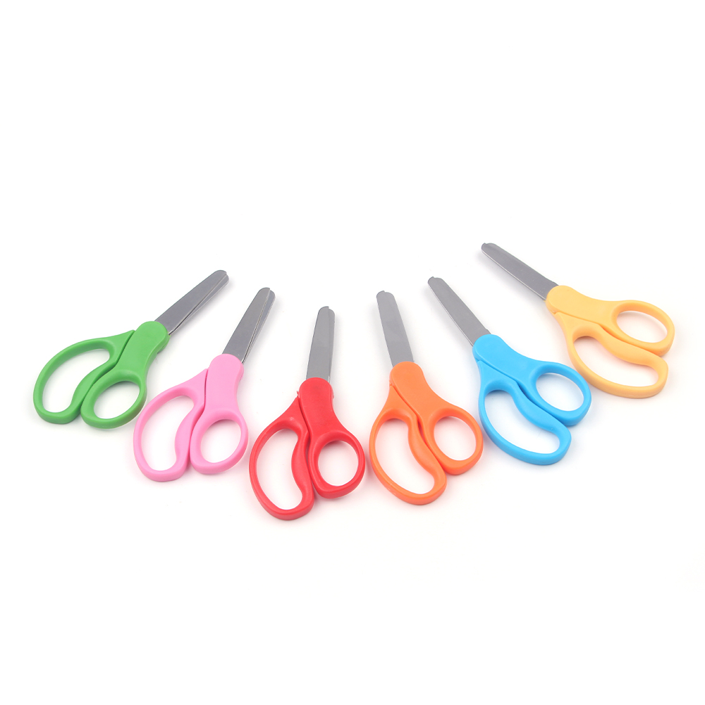 彩色安全剪刀学生儿童安全手工剪刀圆头可爱幼儿园剪纸不伤手剪刀